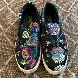 Brash canvas and silk slip on